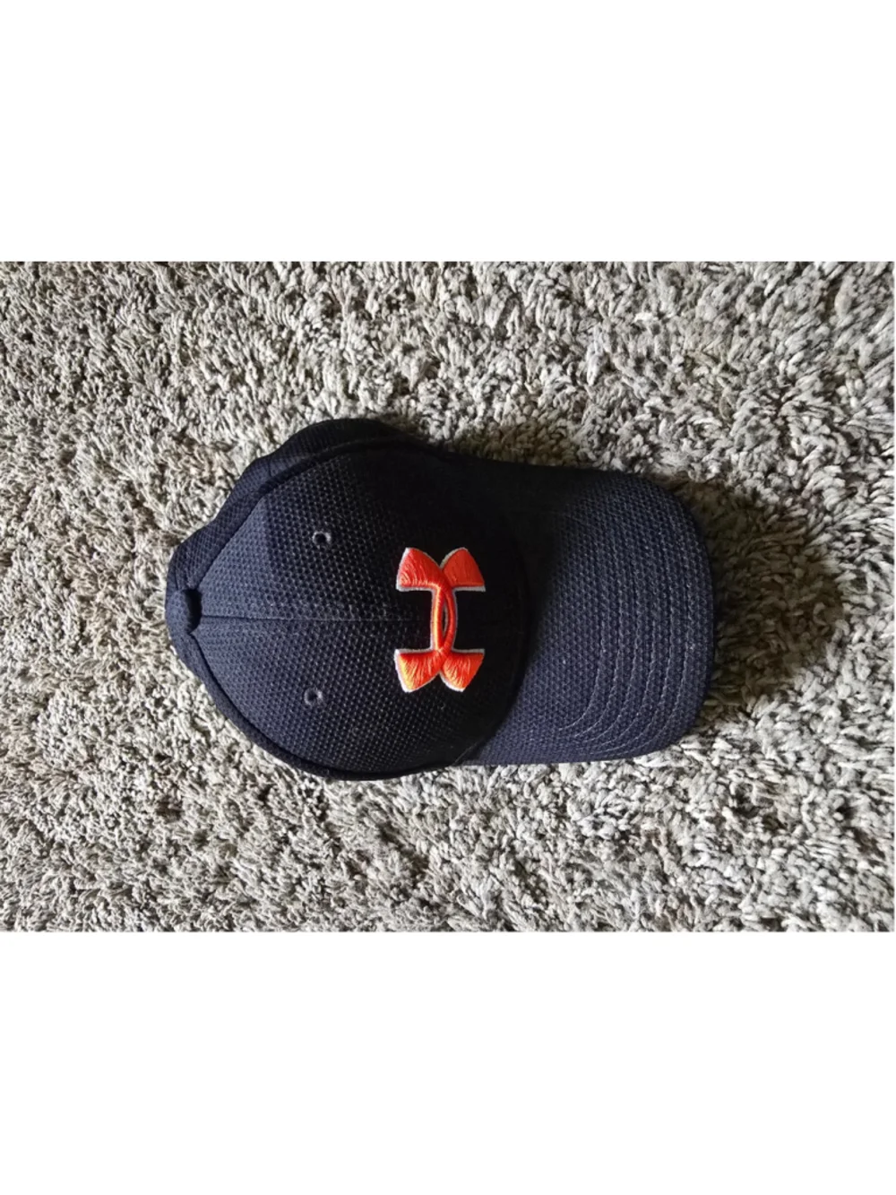 Boys Under Armour Baseball Hat One Size Black Orange Youth Athletic Hat Like New